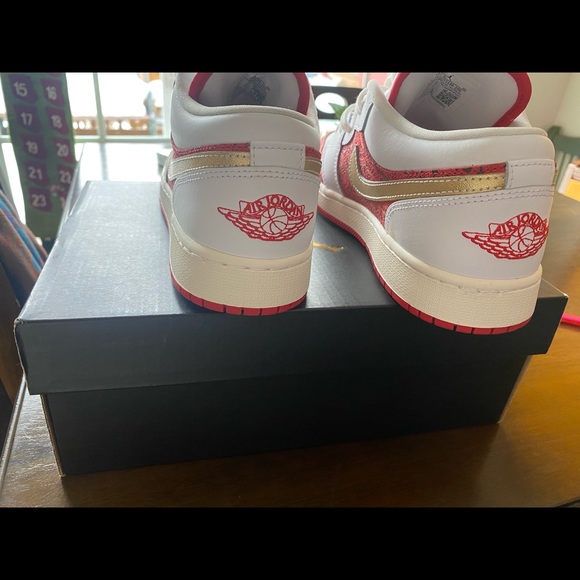 Jordan 1 lows - Picture 4 of 5